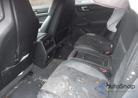 2022 Porsche Cayenne Coupe Turbo Gt z USA, uszkodzony, nr VIN WP1BK2AY7NDA60391